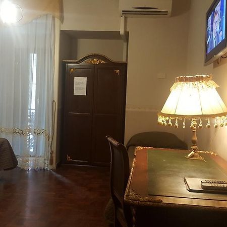 Bed & Breakfast Napoli Centrale Exterior photo