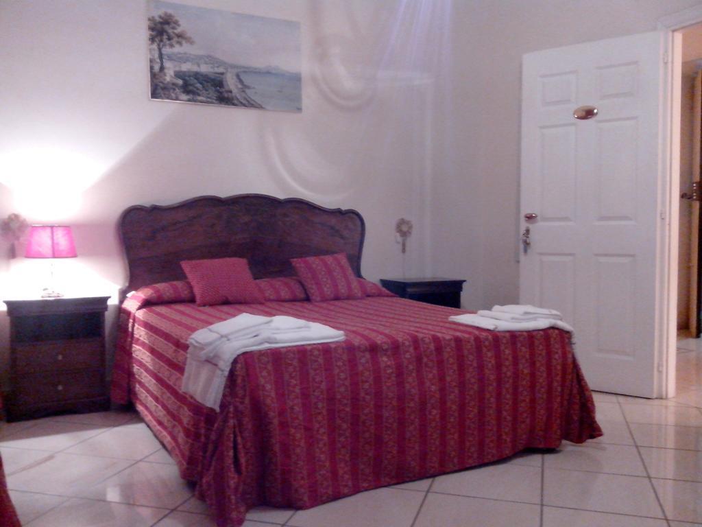 Bed & Breakfast Napoli Centrale Room photo