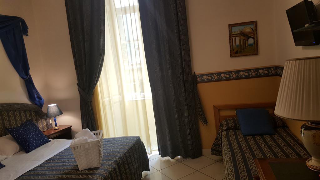 Bed & Breakfast Napoli Centrale Exterior photo