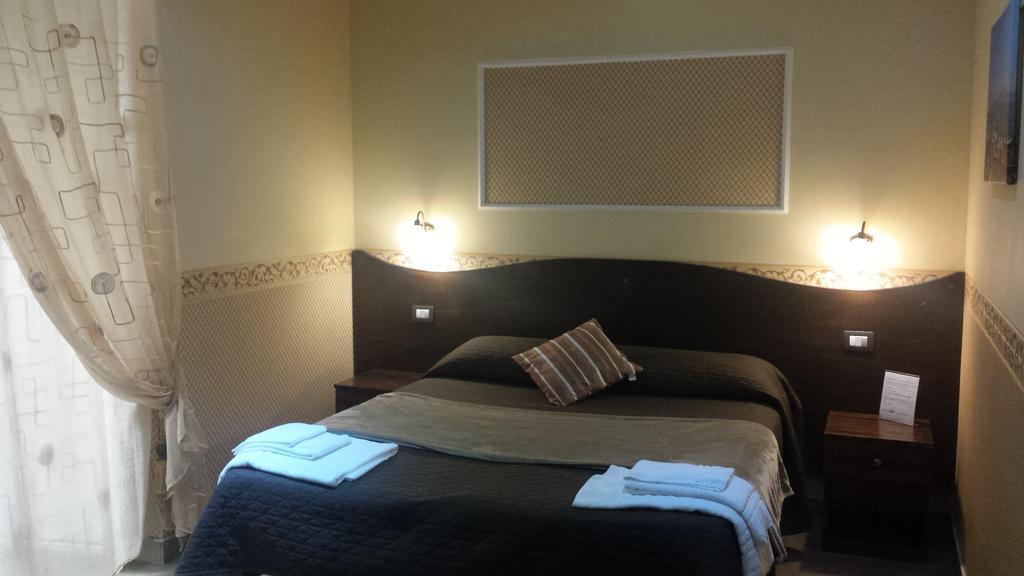 Bed & Breakfast Napoli Centrale Exterior photo